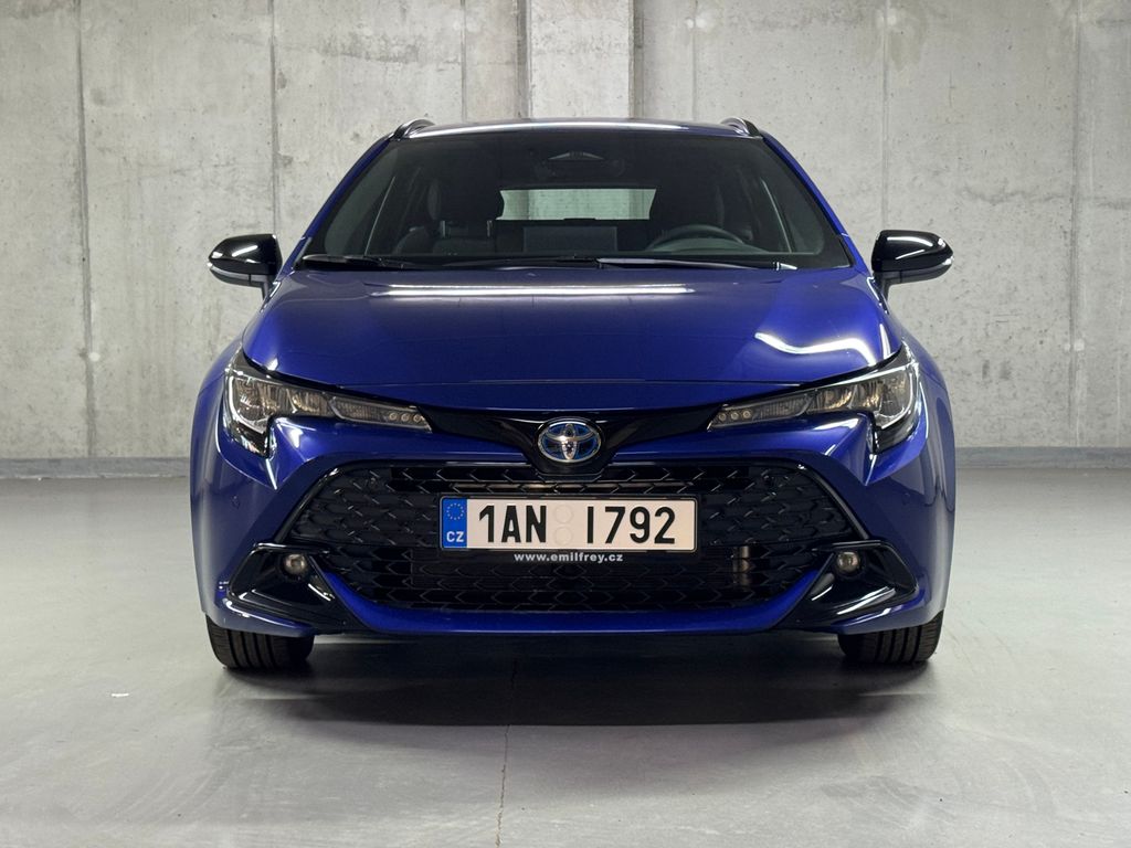 toyota-corolla-1-8-hybrid-ts-comfort-tech - 1