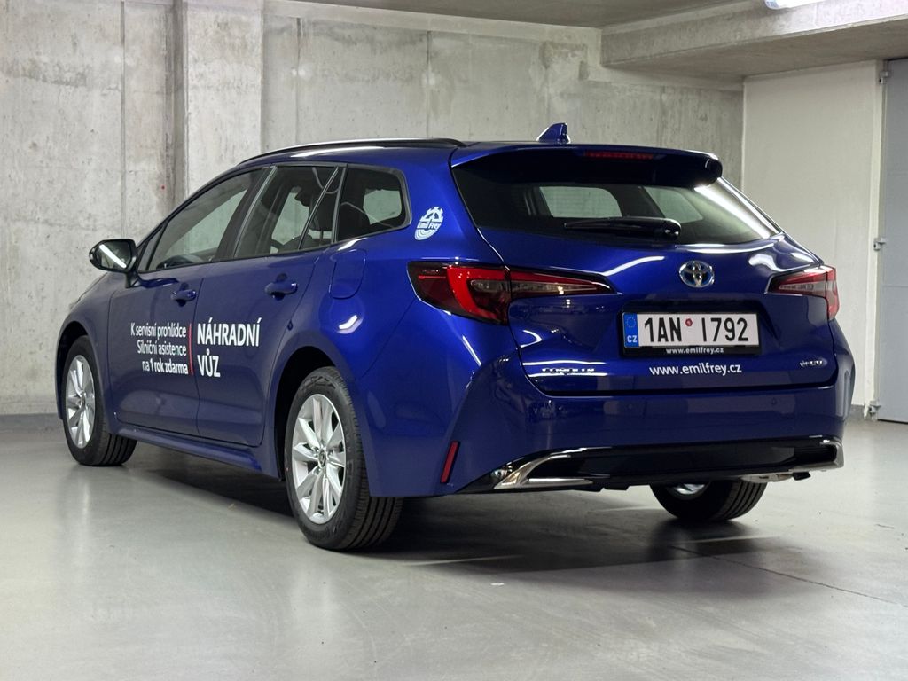 toyota-corolla-1-8-hybrid-ts-comfort-tech - 6