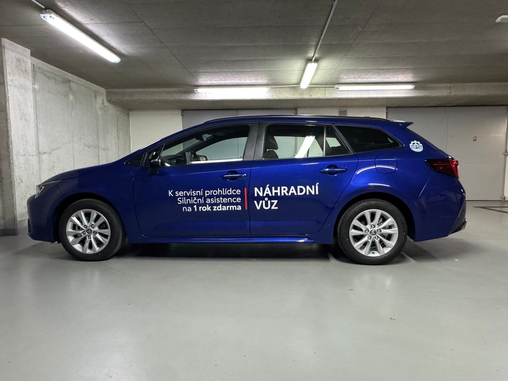 toyota-corolla-1-8-hybrid-ts-comfort-tech - 7