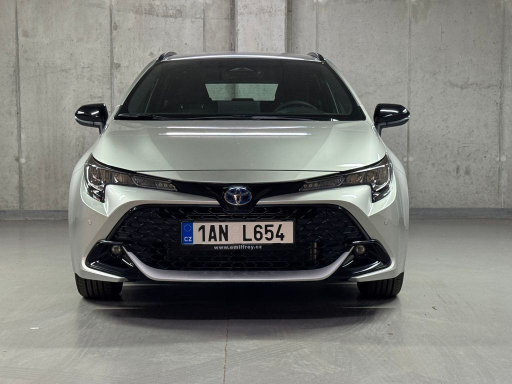 toyota-corolla-1-8-hybrid-ts-comfort-tech - 1