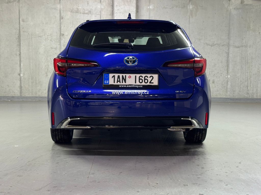 toyota-corolla-1-8-hybrid-ts-comfort-tech - 5