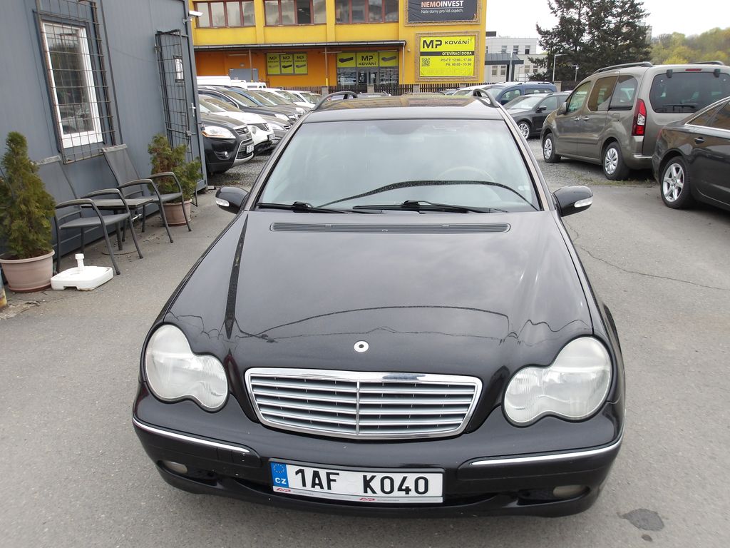 mercedes-benz-tridy-c-2-2cdi-105kw-automat - 2