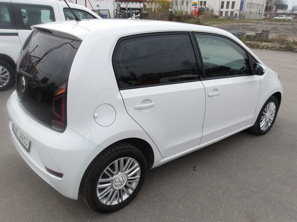 volkswagen-up-1-0i-50-kw-cng-nove-v-cr - 4