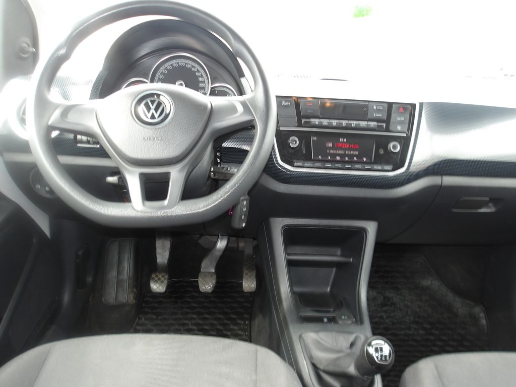 volkswagen-up-1-0i-50-kw-cng-nove-v-cr - 7