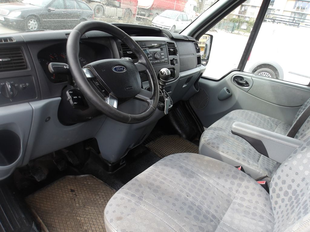 ford-transit-2-4tdci-4x4-6-mist - 7