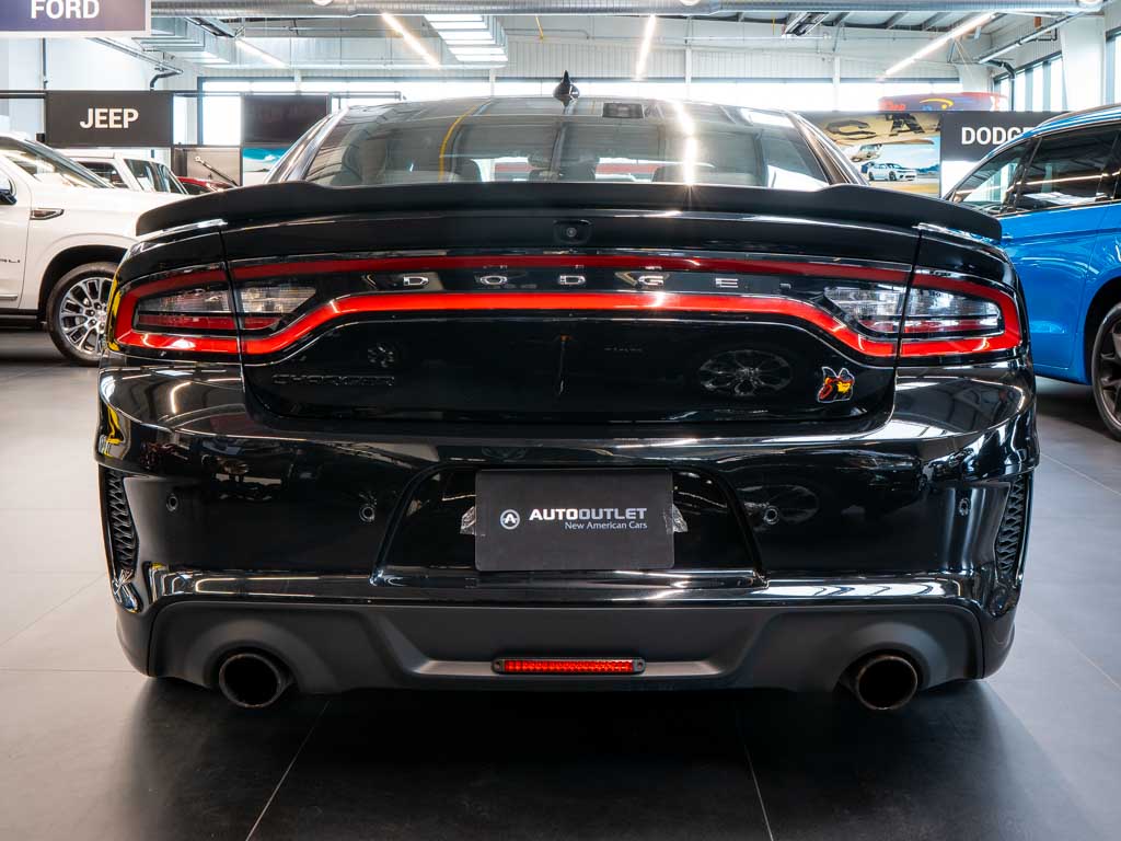 dodge-charger-6-4-392-hemi-v8-widebody - 3