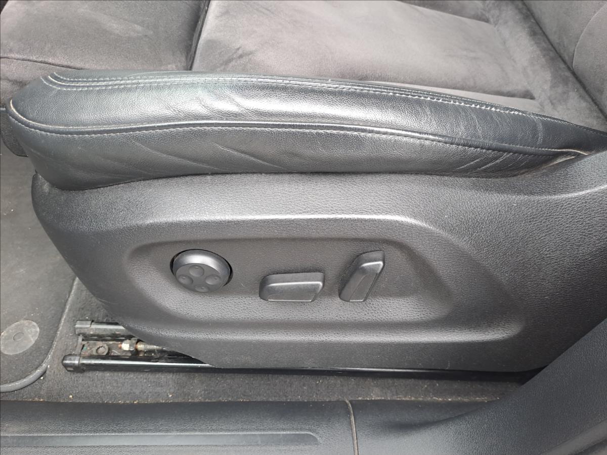 audi-q5-2-0-tfsi-hybrid-quattro - 9