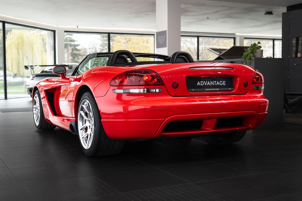 dodge-viper-srt-10-manual-v10-alpine-audio - 3