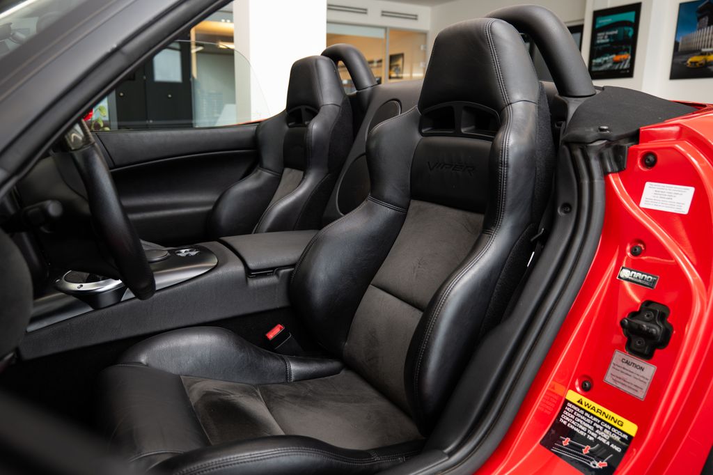 dodge-viper-srt-10-manual-v10-alpine-audio - 7