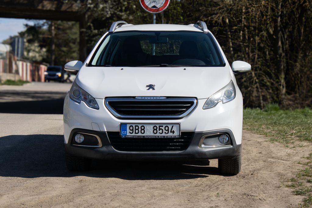 peugeot-2008-peugeot-2008-servisovane-100 - 1