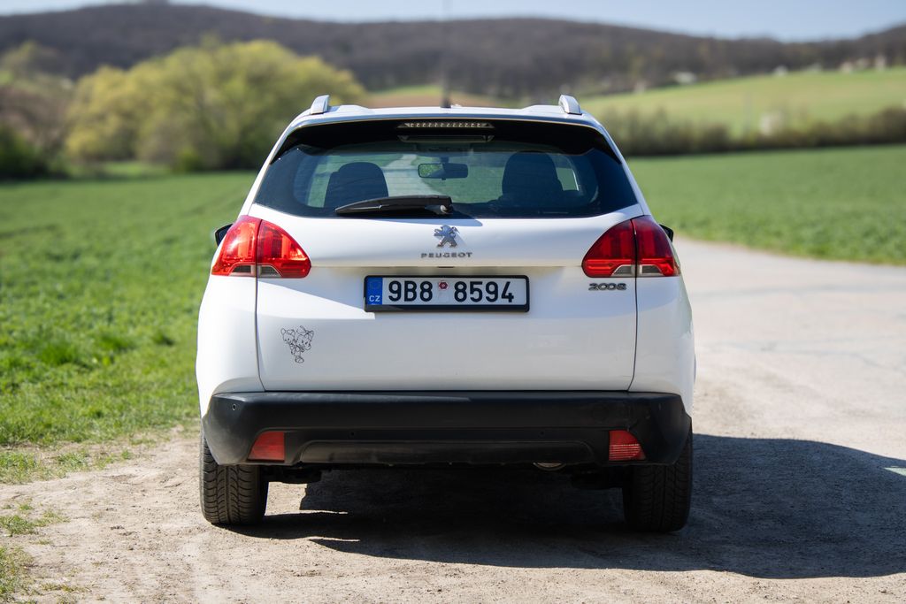 peugeot-2008-peugeot-2008-servisovane-100 - 5