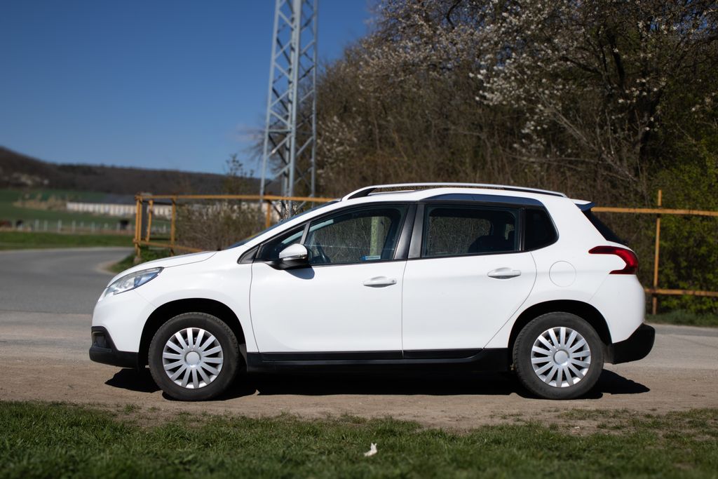 peugeot-2008-peugeot-2008-servisovane-100 - 7