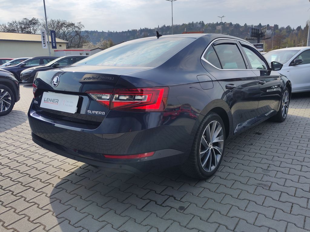 skoda-superb-2-0-tdi-110kw-l-k-dsg - 4