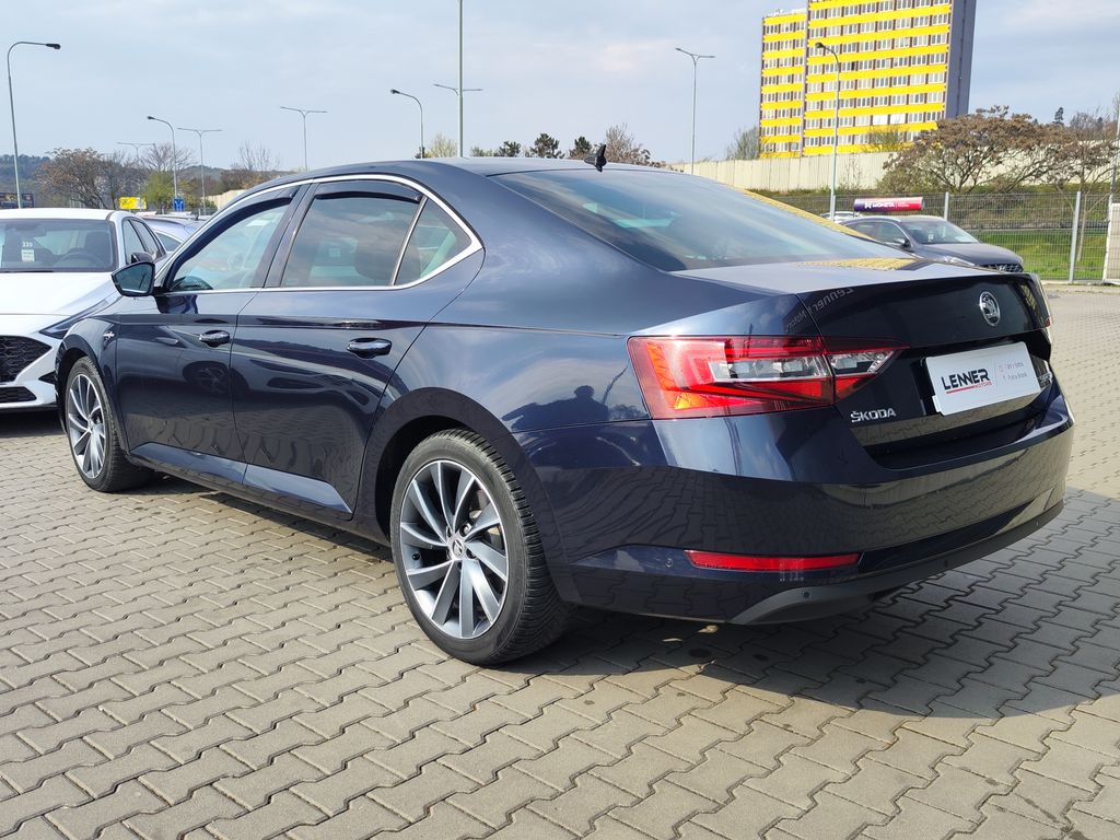 skoda-superb-2-0-tdi-110kw-l-k-dsg - 6