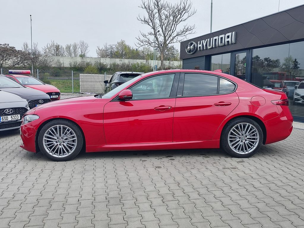 alfa-romeo-giulia-2-2-jtd-110kw - 7