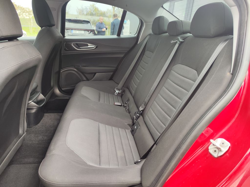 alfa-romeo-giulia-2-2-jtd-110kw - 9