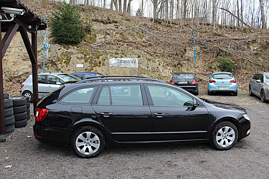 skoda-superb-kombi-ii-1-8-tsi-dsg - 4