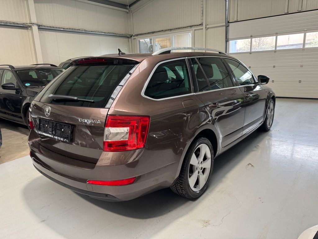 skoda-octavia-combi-1-4-tsi-elegance - 5