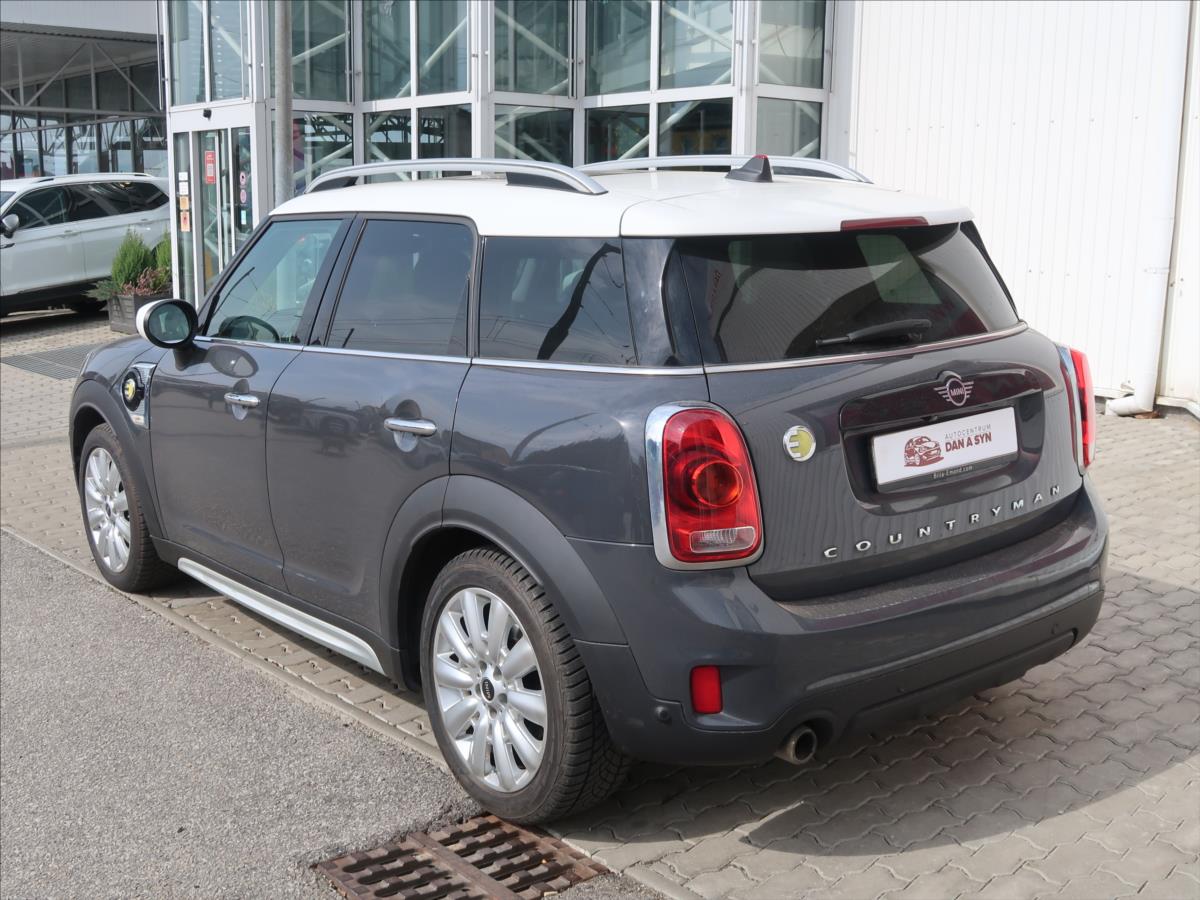 mini-countryman-1-5-all4-1-majitel-panorama-top - 3