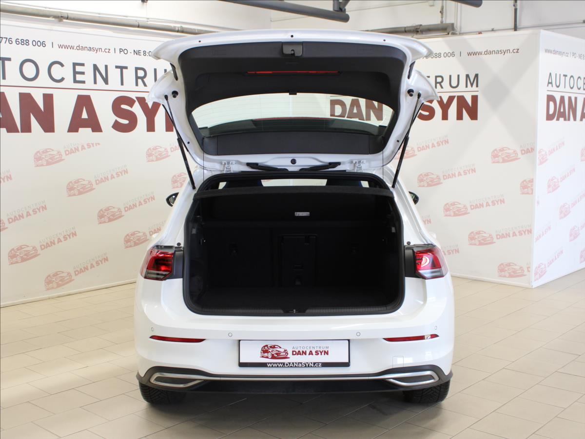 volkswagen-golf-1-4-gte-1-majitel-zanovni - 6