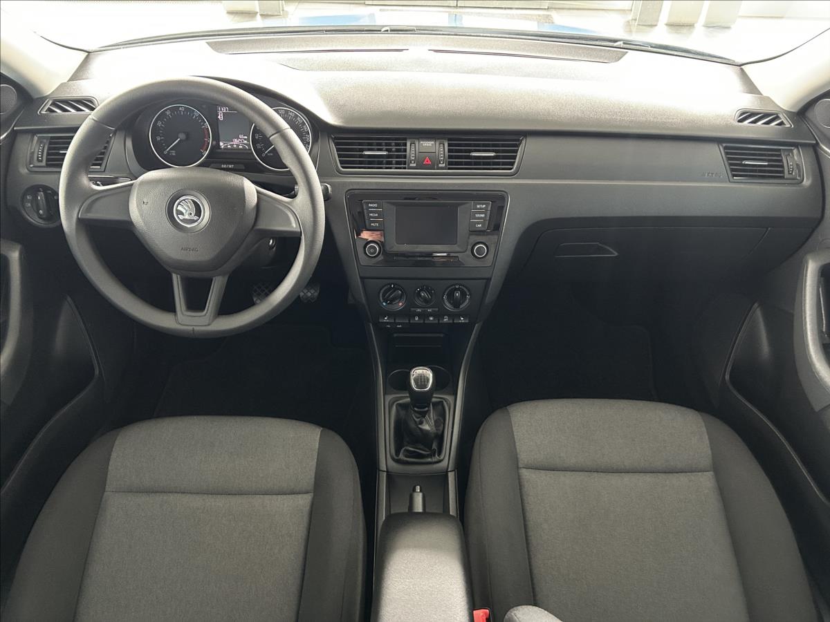 skoda-rapid-1-2-tsi-81kw-1-maj-serviska - 7