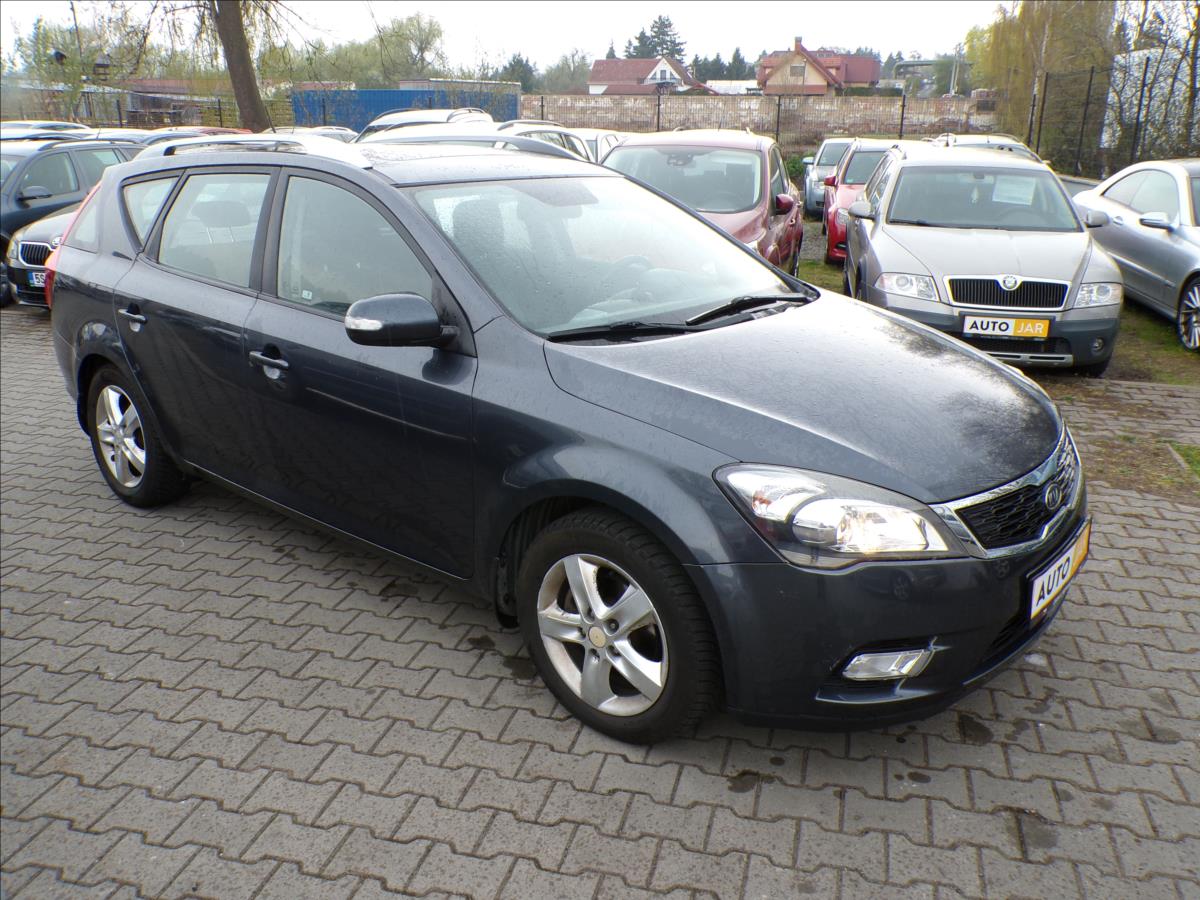 Kia Ceed 1,6 i16V  AUTOMAT