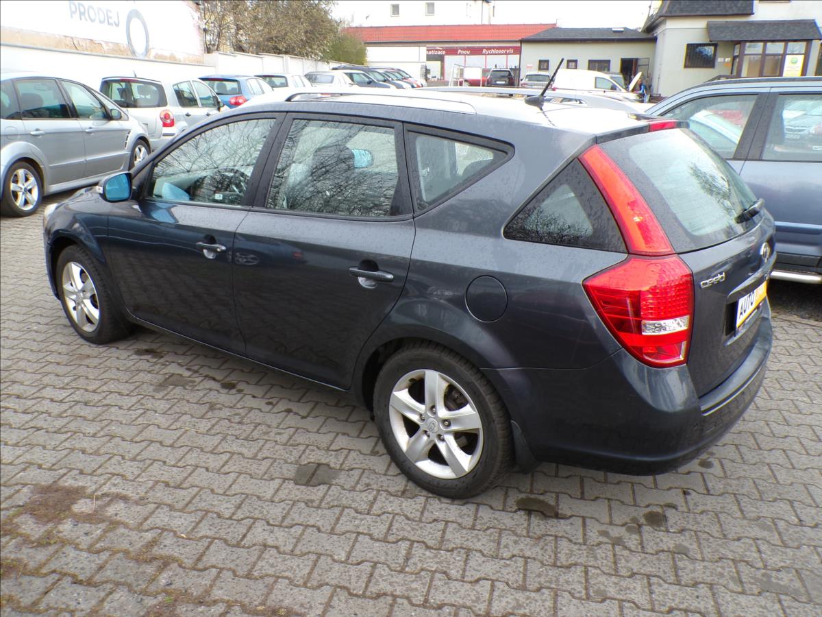 kia-ceed-1-6-i16v-automat - 5