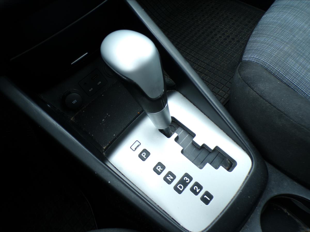 kia-ceed-1-6-i16v-automat - 9