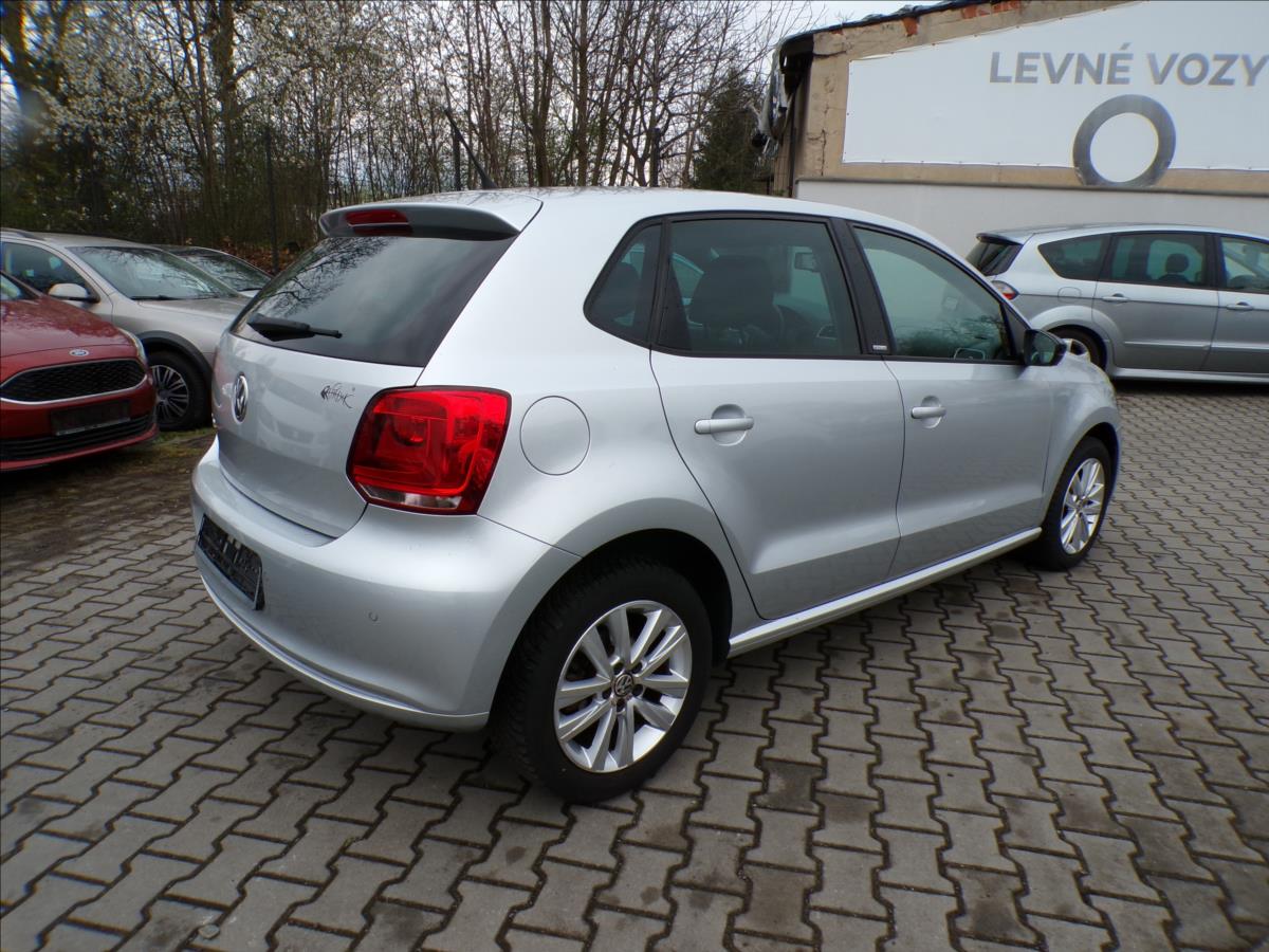 volkswagen-polo-1-2-tsi-77kw-digi-klima - 4