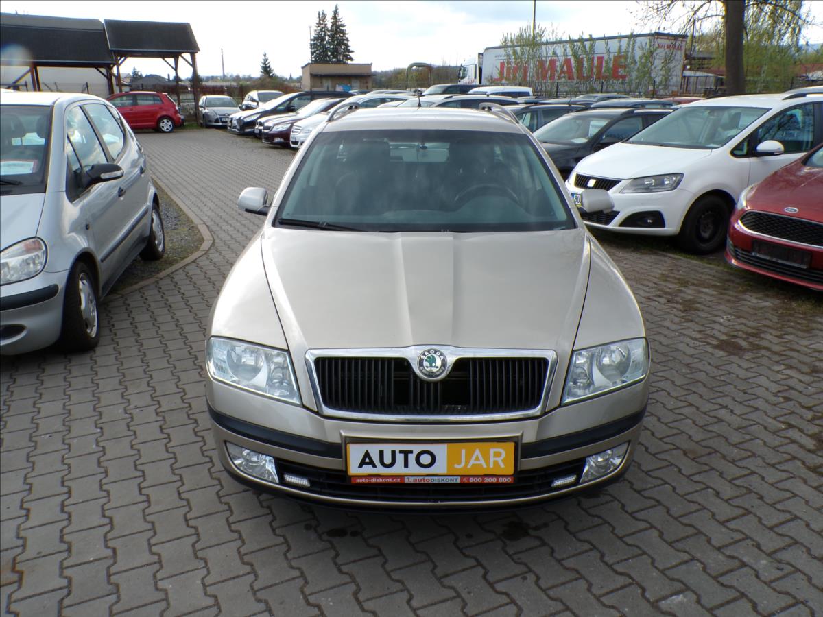 skoda-octavia-2-0-tdi-tazne-zarizeni - 1