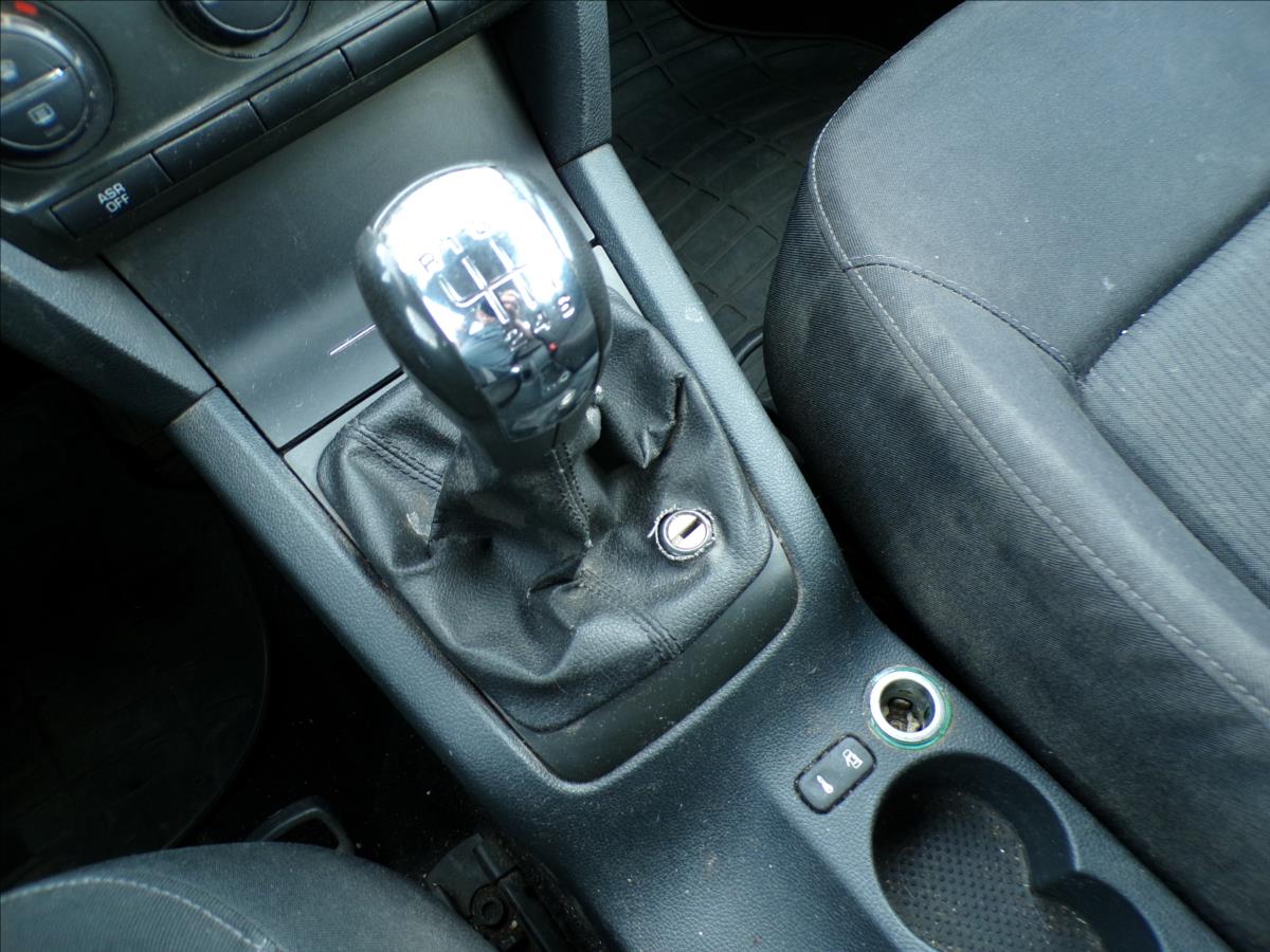 skoda-octavia-2-0-tdi-tazne-zarizeni - 9