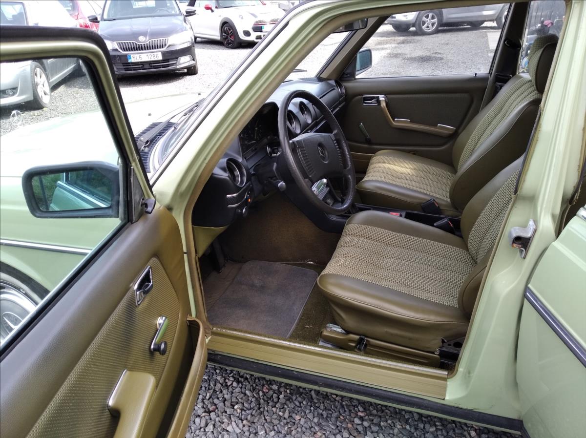 mercedes-benz-200-2-0-200-d-123 - 9