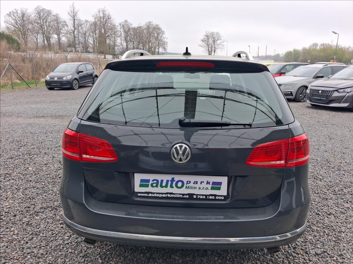 volkswagen-passat-2-0-125kw-4x4-alcantara-servis - 5