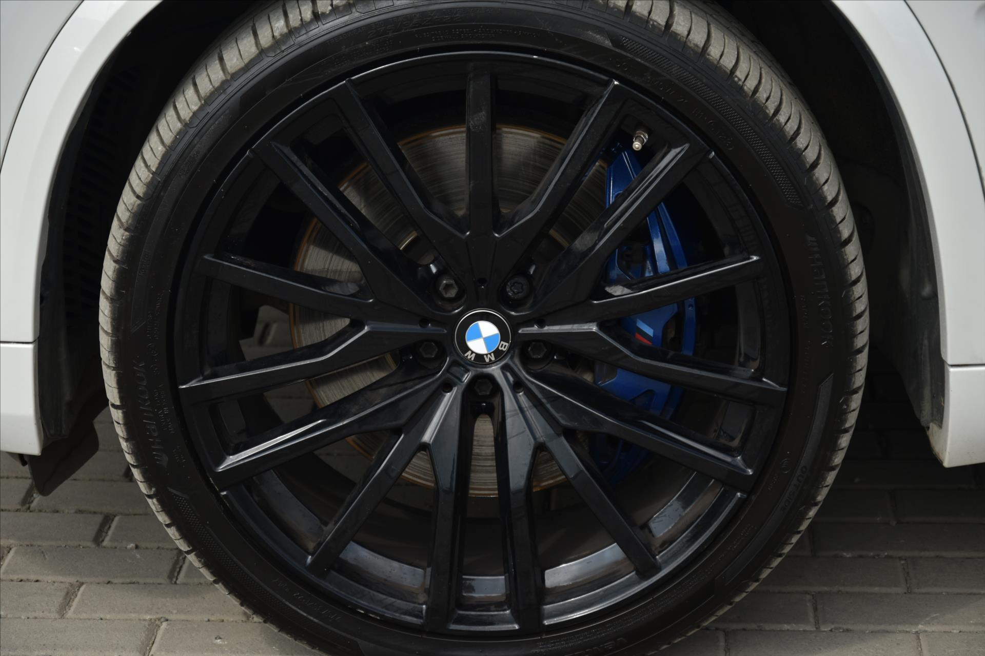 bmw-x5-xdrive-30d-195kw-m-paket-cr - 8