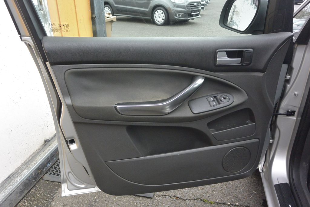 ford-c-max-1-6tdci - 8