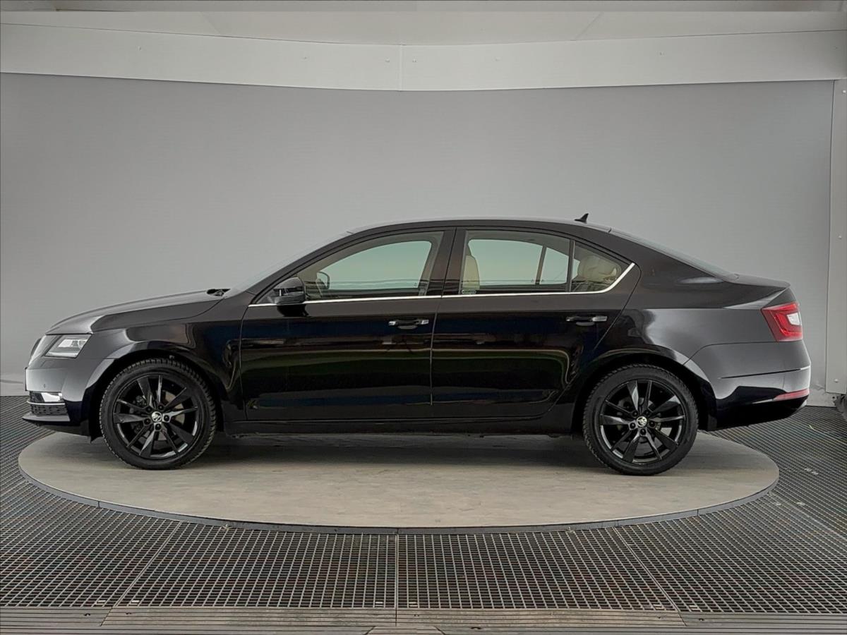 skoda-octavia-2-0-2-0tdi-style-plus-7dsg - 2