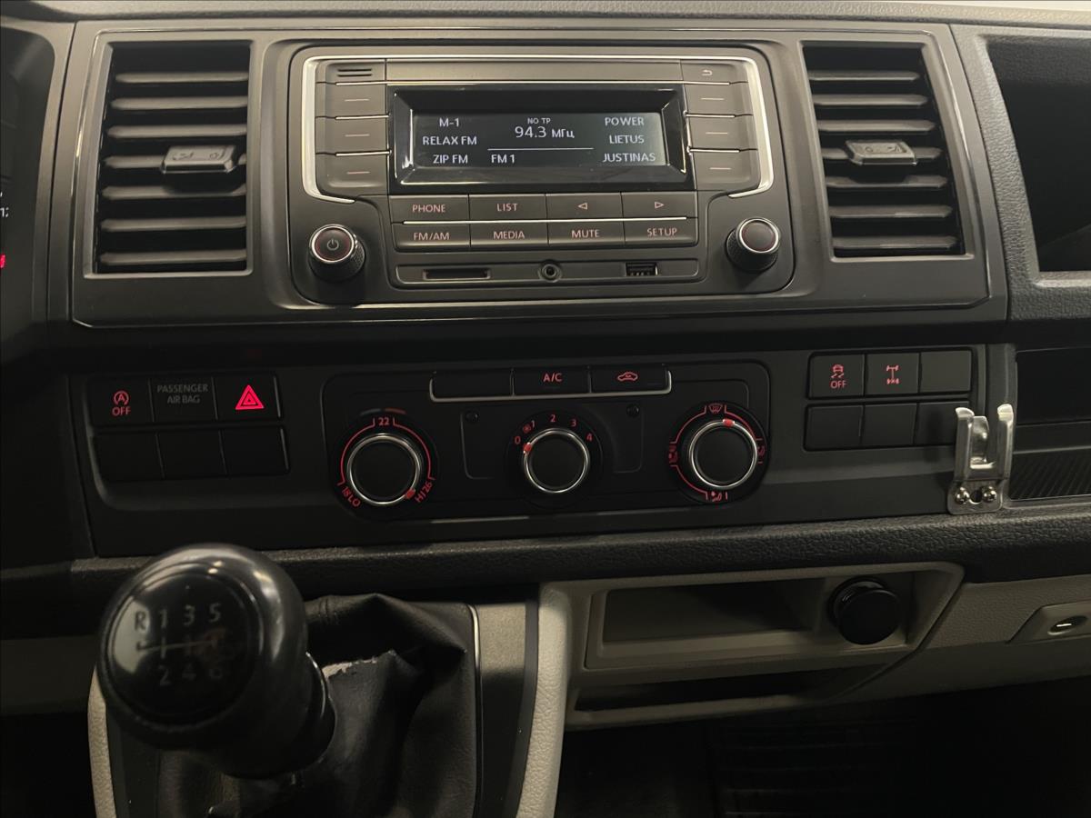 volkswagen-transporter-2-0-tdi-4motion - 9