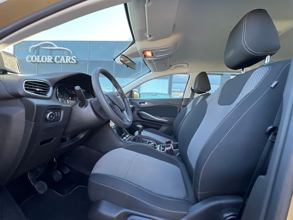 opel-grandland-x-1-2-131k-servis-zaruka-vyhrev - 7