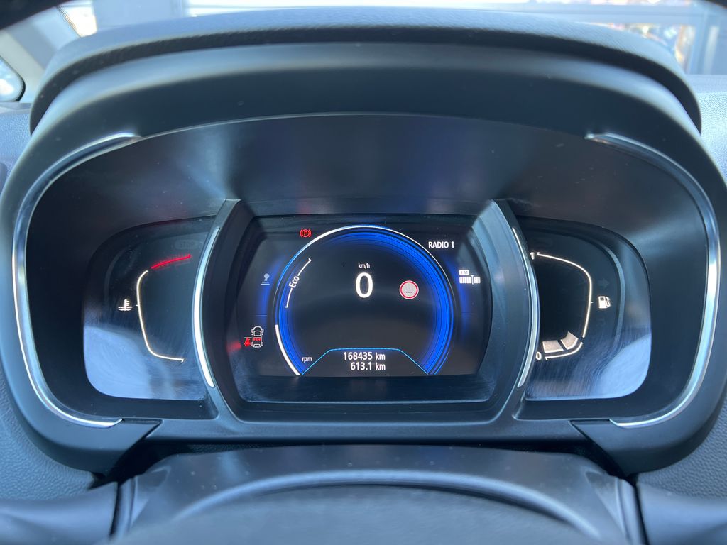 renault-grand-scenic-1-7-dci-120k-servis-zaruka - 9