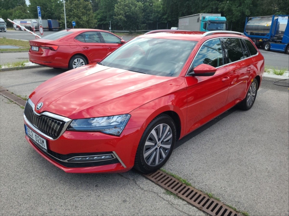 Škoda Superb 1,4 e-TSi iV Ambition Plus