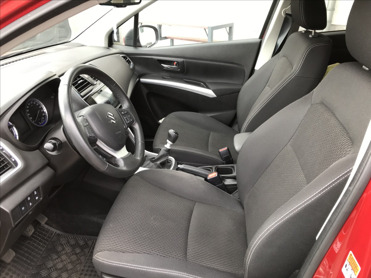 suzuki-sx4-s-cross-1-4-boosterjet-mild-hybrid - 9