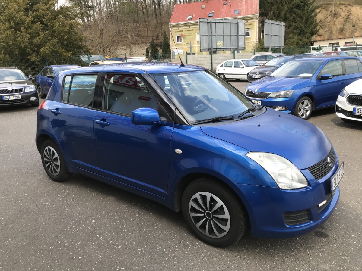 suzuki-swift-1-3-i-67kw-5dv-ac - 2