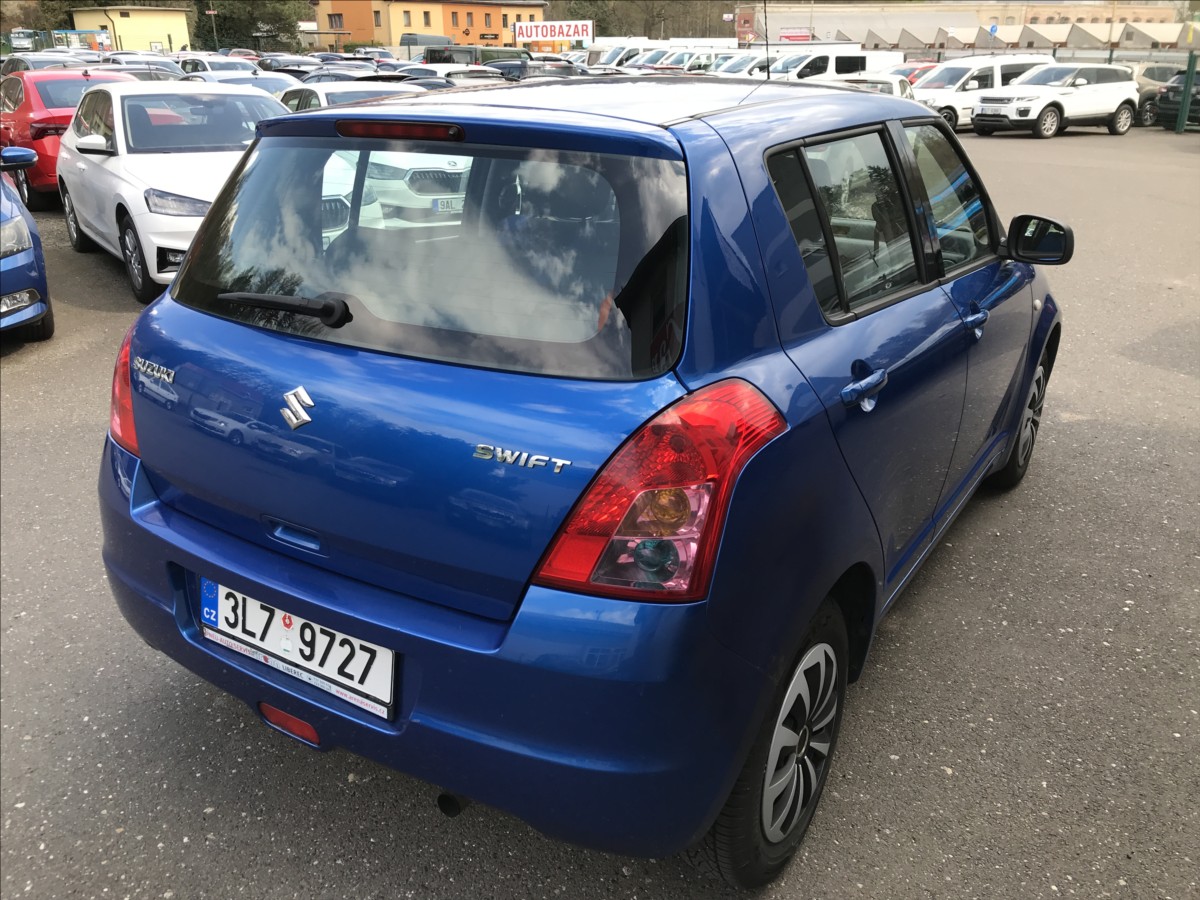 suzuki-swift-1-3-i-67kw-5dv-ac - 3