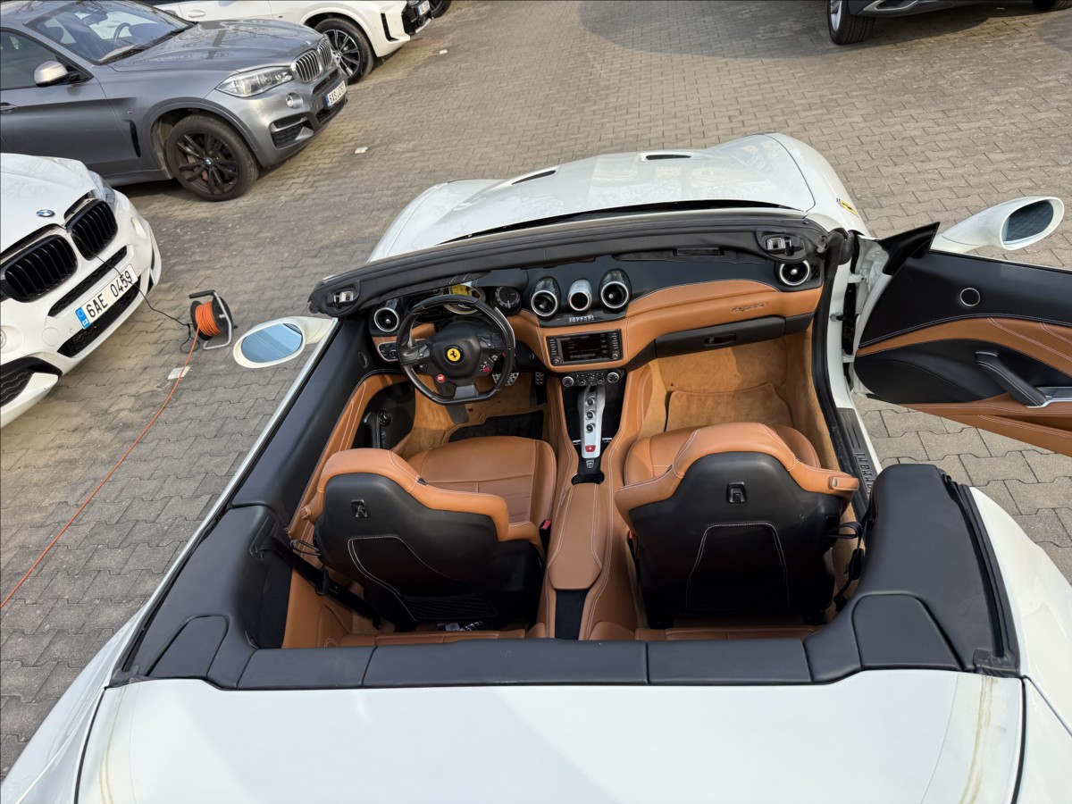 ferrari-california-t-3-9-v8-412-kw - 9