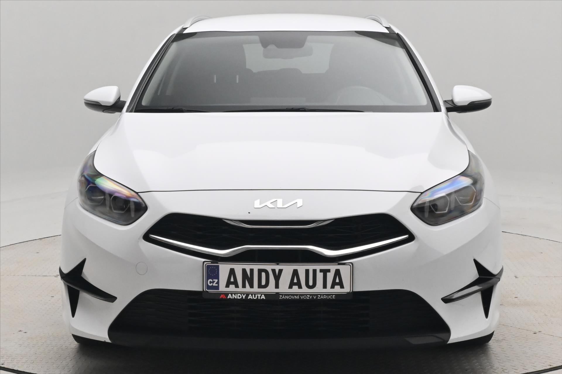 kia-ceed-1-5-t-gdi-117kw-sw-zaruka-az-5-let - 1