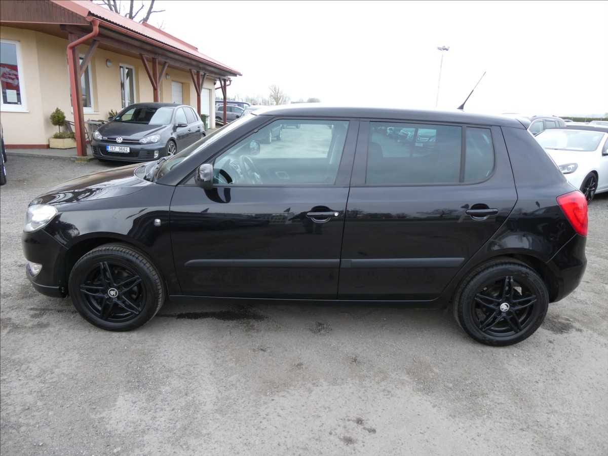 skoda-fabia-1-2-tsi-63kw-sport-2xkola-serviska - 5