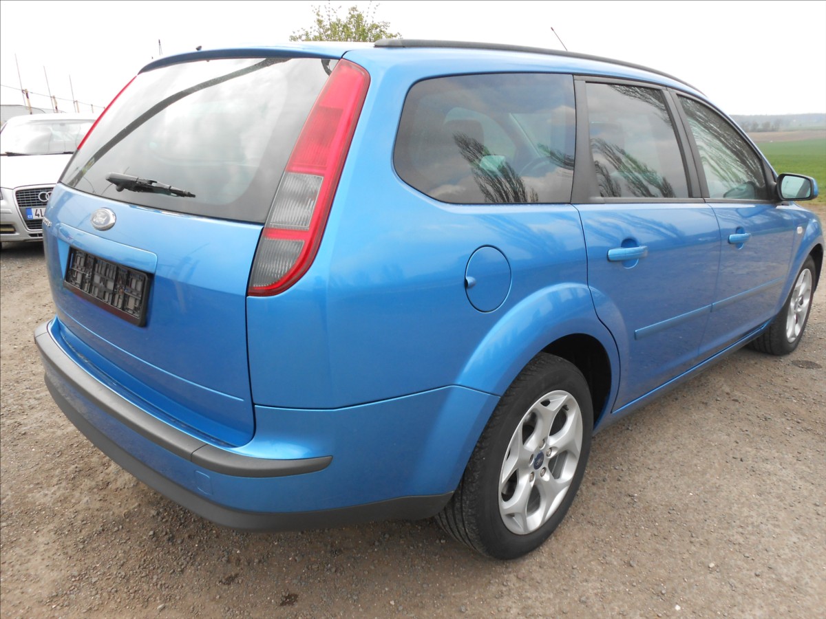 ford-focus-1-6-i-16v-74-kw-kombi - 2