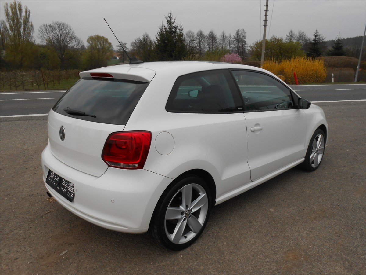 volkswagen-polo-1-2-tsi-77kw-dsg-serviskastyle - 4