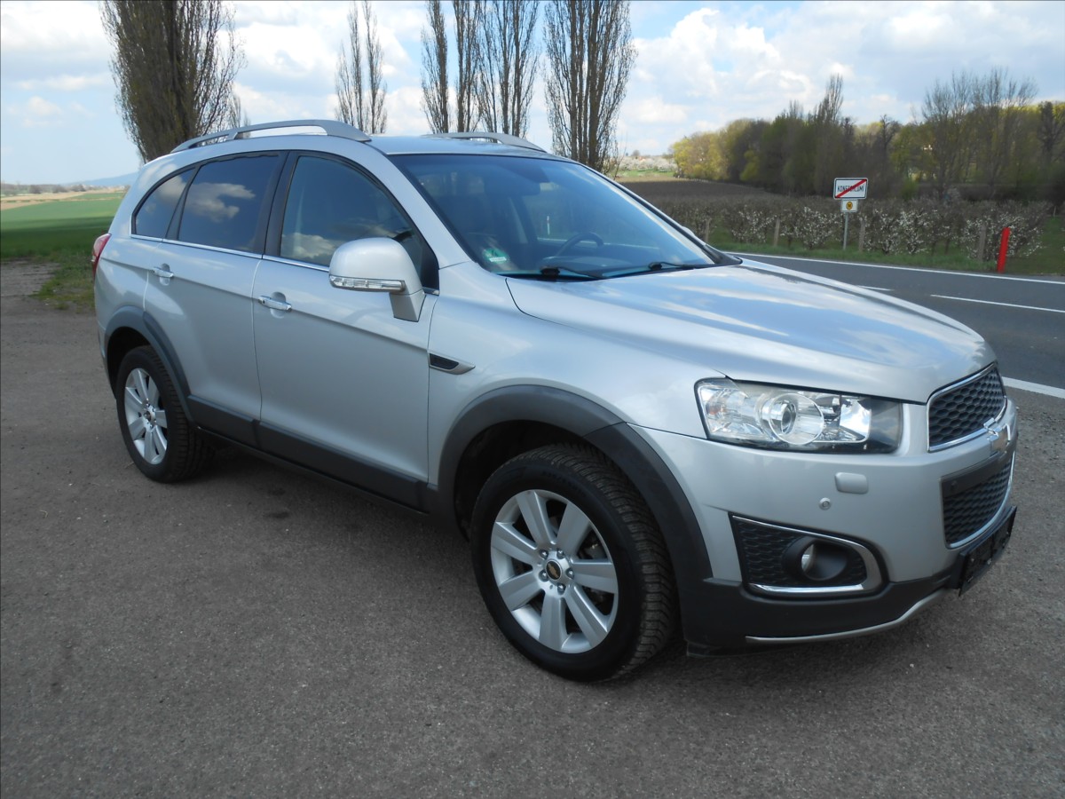 chevrolet-captiva-2-2-135-kw-7-mist-4x4-serviska - 4