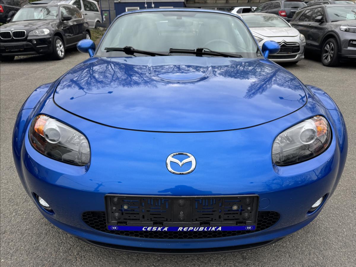 Mazda MX-5 1,8 garažovaný+52tkm !!